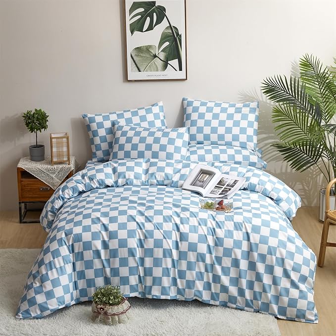 CLOTHKNOW Light Blue White Plaid Full Size Comforter Sets Grid Bedding Comforter Sets All Season Soft Checker Comforter with 2 x Pillow Cases