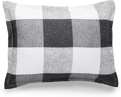 Amazon Basics Lightweight Microfiber Comforter Set, 3-Piece, Black/White Checkerboard, Full/Queen