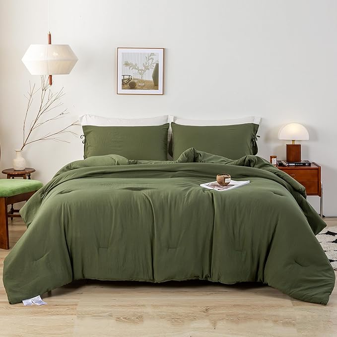 Ultra-Soft King Size Comforter Sets - Cozy Polycotton Fabric - 1 Fluffy Down Alternative Comforter & 2 Pillowcase - All Season Lightweight but Warm Comfy Bed Blanket Quilt Dark Olive Green