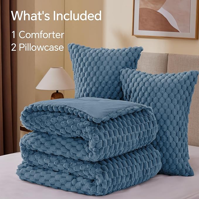 BEDELITE Fluffy Queen Comforter Set - Blue Fog Fleece Soft Comforter for Queen Size Bed, Luxury Warm Bedding Set for Winter, Fuzzy Bed Set 3 Pieces (1 Comforter, 2 Pillowcases)