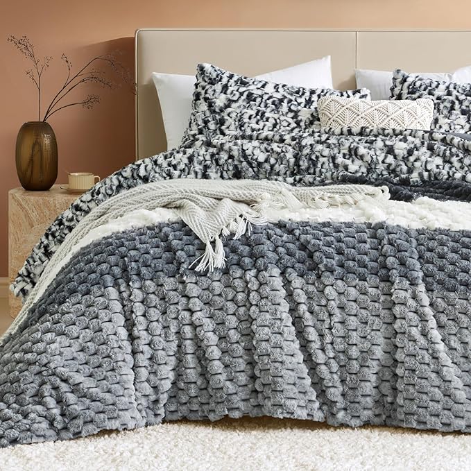 Petrichor Fluffy Queen Comforter Set - Black and White Striped Faux Fur Blanket for Queen Bed, Ultra-Soft Warm Bedding for Winter & Fall, Cozy 3 Piece Bed Set (1 Comforter & 2 Pillowcases)