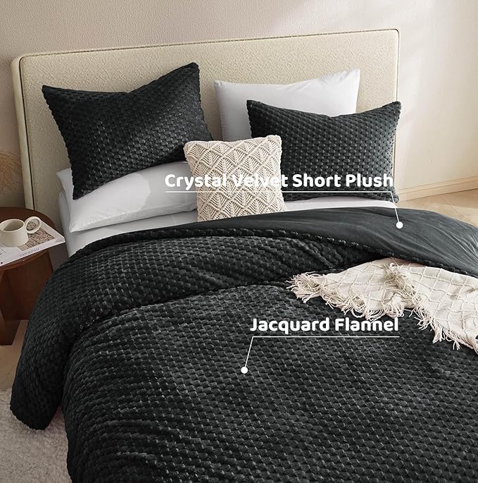 Petrichor Fluffy Twin Comforter Set - Ultra-Soft Black Flannel Thick Comforter for Queen Bed, Luxury Warm Bedding Set for Winter & Fall, Cozy Fuzzy Bed Set 2 Pieces (1 Comforter & 1 Pillowcase)