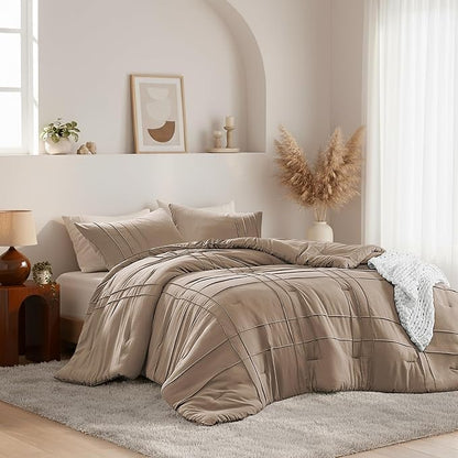 Queen Size Comforter Set Khaki, 3 Pieces Bedding Set, Ultra Soft Prewashed Bed Set, Pinch Pleat All Seasons Lightweight Comforter and Shams