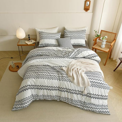 CLOTHKNOW Black and White Comforter Set California King Waves Striped Bedding Comforter Sets Black Grey White Comforter Sets Farmhouse Comforter Soft 3Pcs Black White Comforter Set Cal King