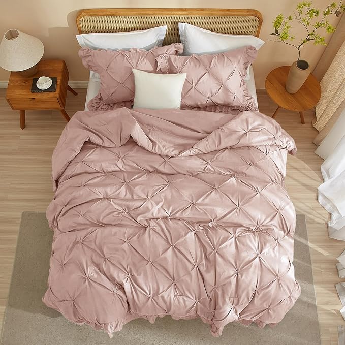 Ultra Soft 3 Pieces Ruffled Comforter Set, 68x90 Fluffy Lightweight Bedding Set with 2 Pillowcases Blush Pink Alternative Solid Comforter Set Gifts for Girls, Men, Twin XL