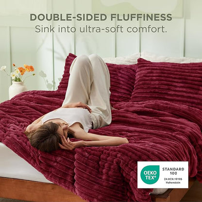 Bedsure King Size Comforter Set - GentleSoft™ 3 Pieces Fluffy Double-Side Fleece Comforter Set, Cozy Striped Room Decor Aesthetic, Luxury Red King Bedding with 2 Pillowcases, 104x90 Inches
