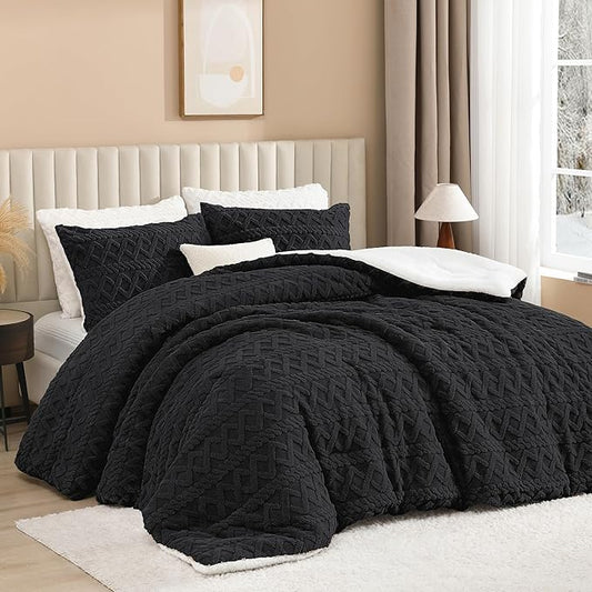 Andency Fluffy Comforter Set King Size, Black Sherpa Fleece Super Soft Warm Bedding for Winter, Luxury Boho Jacquard Thick Fuzzy Plush Bed Set 3 Pieces(1 Shaggy Comforter, 2 Pillowcases)