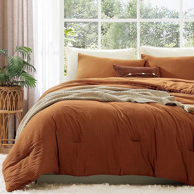 WRENSONGE Full Size Comforter Sets - 3 Pieces Prewashed Burnt Orange Comforter Soft Lightweight for All Seasons, Fluffy Down Alternative Comforter Full Size with 2 Pillow Shams