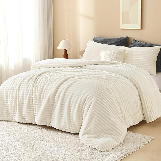 Andency Cream Full Comforter Set, 3 Pieces Fleece Comforter Set for Full Size Bed, Soft Warm Fluffy Fuzzy Bedding Set for Winter (1 Comforter & 2 Pillowcases)