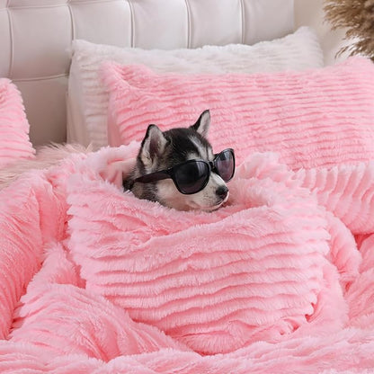 YIKUSH Full Comforter Set Fluffy Pink Full Size Bed Set Faux Rabbit Fur Fluffy Shaggy Furry Winter Bedding Ultra Soft Plush and Warm All Season 1 Comforter with 2 Pillow Cases (Full, Pink)