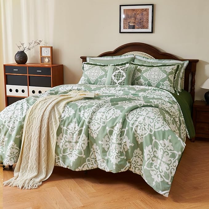 EVENHUG Queen Comforter Set 7 Pieces Lightweight Soft Queen Size Comforters for All Season Floral Bedding Sets Bed in a Bag with Flat Sheet and Fitted Sheet Pillowcases (90"x90")