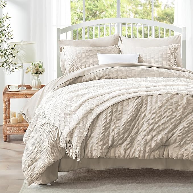 Zzlpp Twin Comforter Set 5 Pieces, Beige Seersucker Bed in a Bag with Comforter and Sheets, All Season Bedding Sets with 1 Comforter, 1 Pillow Sham, 1 Pillowcase, 1 Flat Sheet, 1 Fitted Sheet