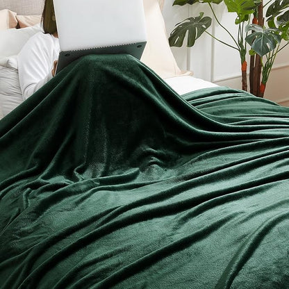 Hansleep Fleece Dark Green Full Blanket, Super Soft Flannel Fuzzy Plush Cozy Blanket for All Seasons, Dark Green, Full 84x90 Inches
