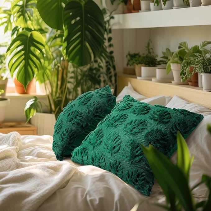 2 Pcs Tropical Palm Monstera Leaves Throw Pillow Covers 18 x 18 Inches Green Farmhouse Decorative Pillow Covers Soft Plush Faux Fur Wool Pillowcase for Bed Sofa Living Room