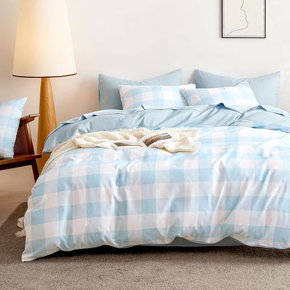 Wake In Cloud - Gingham Comforter Set, Plaid Buffalo Check Checkered Cottagecore Cute Geometric, Soft Lightweight Bedding, 3 Pieces, Light Blue White, Twin/Twin XL Size