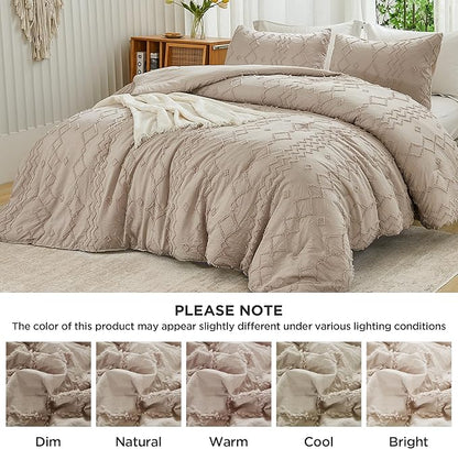 Andency Queen Comforter Set Khaki, 3 Pieces Boho Tufted Lightweight Fall Bedding Comforter Set for Queen Bed, Soft Fluffy Bed Comforter Tan (90x90In Comforter & 2 Pillowcases)