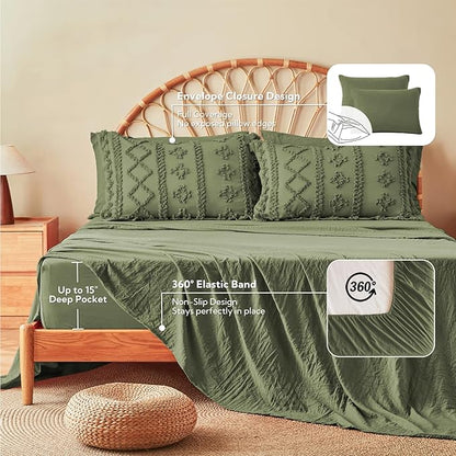 MR&HM Olive Green Boho Comforter Set Queen, Tufted Boho Bedding Set, Farmhouse Shabby Chic Bed in a Bag with 1 Comforter, 2 Pillow Shams, 2 Pillowcases, 1 Flat Sheet, 1 Fitted Sheet for All Seasons