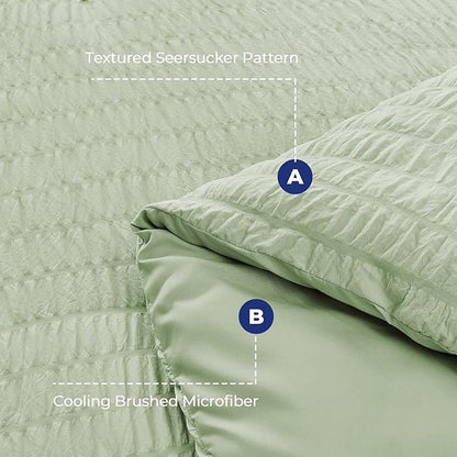 HYMOKEGE Light Green King Size Comforter Set Seersucker 7 Pieces, All Season Luxury Bed in a Bag for Bedroom, Bedding Set with Comforters, Sheets, Pillowcases & Shams