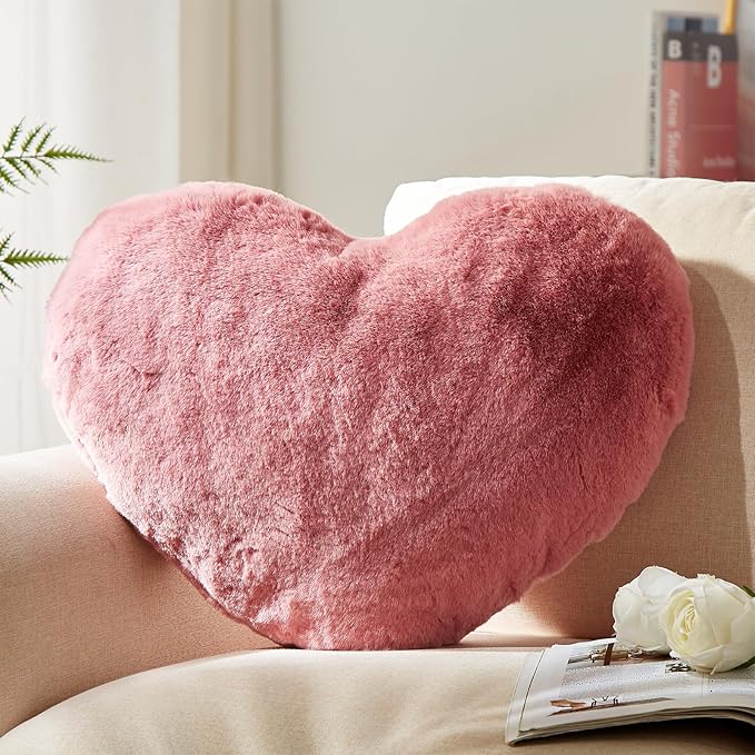 YRXRUS Heart Pillows, Love Heart Shaped Pillow, Rose Cute Heart Pillow for Gifts, Shaped Throw Pillows for Her, Kids, Women, Girls Home Decoration, 10X11 Inch