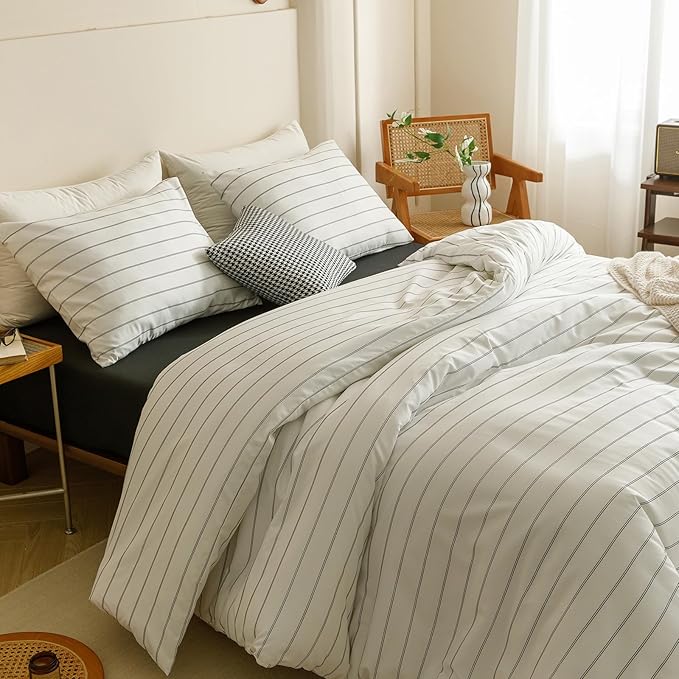 CLOTHKNOW Striped Comforter Set Twin/Twin XL White Black Bedding Comforter Sets Black Stripes Comforter White Farmhouse Bedding Sets