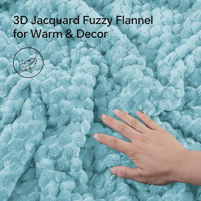 BEDELITE Fluffy King Size Comforter Set - Dusty Blue Fleece Soft Comforter for King Size Bed, Luxury Warm Bedding Set for Winter, Fuzzy Bed Set 3 Pieces (1 Comforter, 2 Pillowcases)