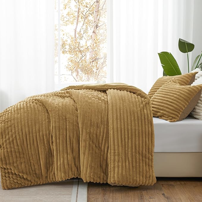 BEDELITE Fleece California King Comforter Set -Super Soft & Warm Fluffy Brown Bedding, Luxury Fuzzy Heavy Bed Set for Winter with 2 Pillow Cases