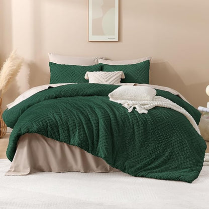 Andency Dark Emerald Green Comforter King Size Set, 3 Pieces Boho Bedding Set & Collections, Farmhouse Tufted Forest Green Bedding Comforter Sets for King Bed (1 Comforter 104x90In, 2 Pillowcases)