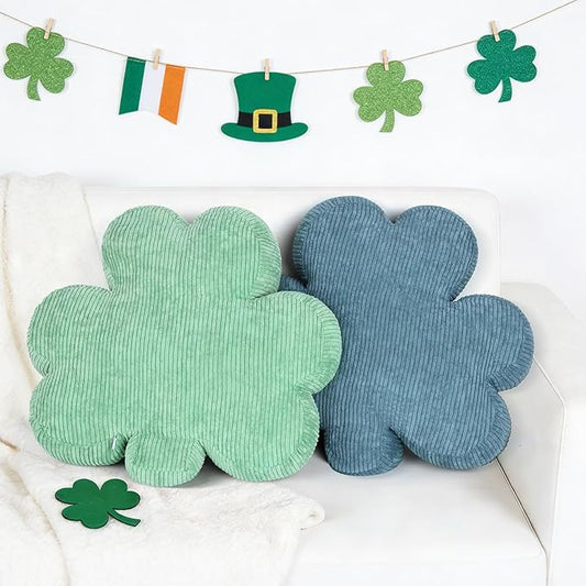 Cumule 2 Pcs St Patrick's Day Pillow Covers Green Lucky Shamrock Clover Pillow Cover for Irish St Patrick's Day Living Room Bedroom Decor Gifts