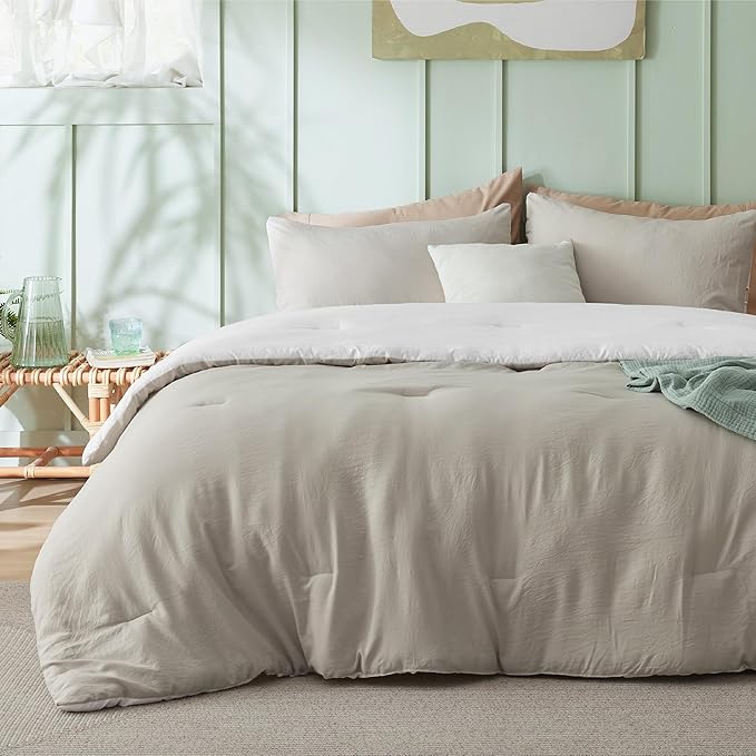 Bedsure Full Comforter Set, Beige White Soft Prewashed Bedding for All Seasons, 3 Pieces GentleSoft™ Bed Set, 1 Lightweight Comforter (82"x86") and 2 Pillowcases (20"x26")