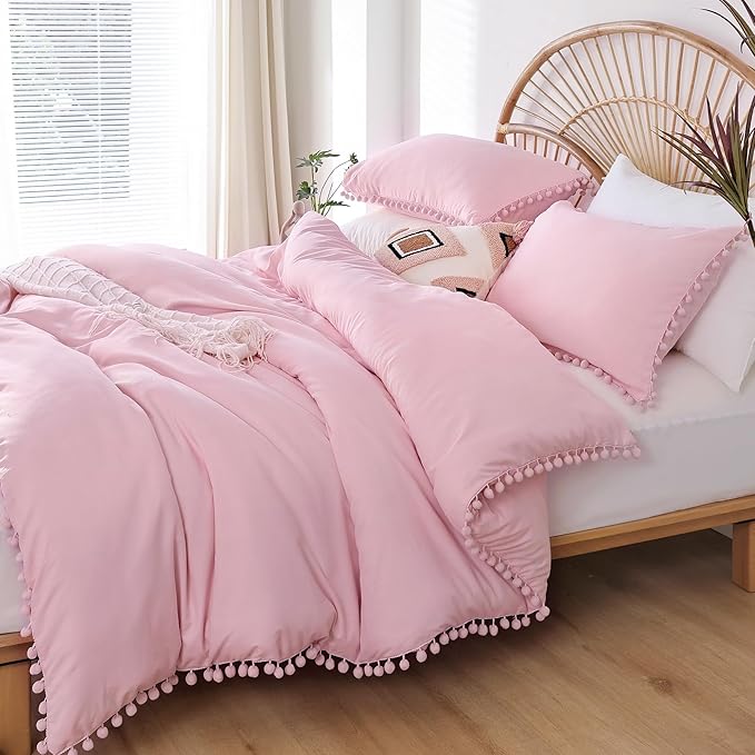 YIRDDEO Dust Pink Full Size Ball Pom Fringe Design Comforter Set 3pcs, Boho Aesthetic Luxurious Microfiber Comforter Set