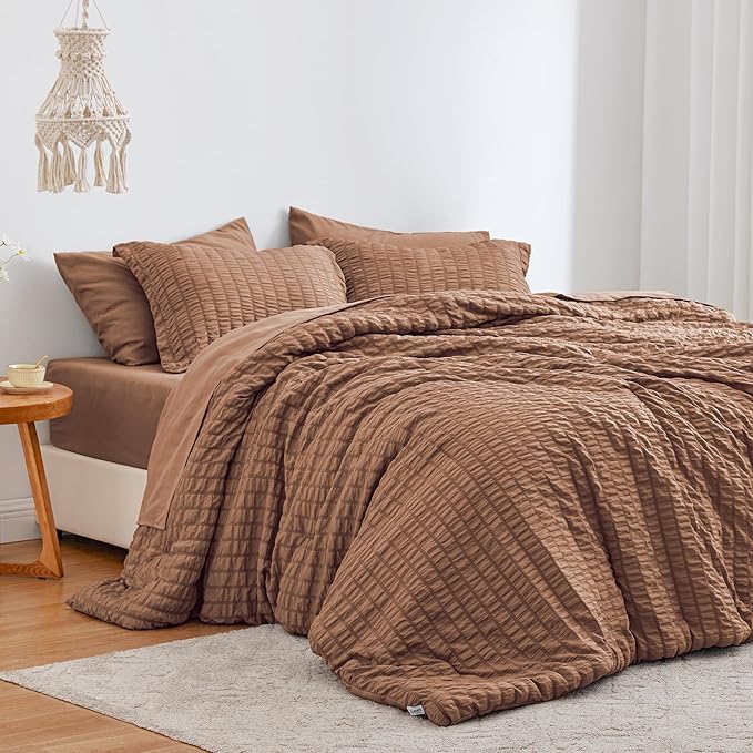 Love's cabin Seersucker Mocha Mousse King Size Comforter Set, 7-Piece All Season Lightweight Bed in a Bag Bedding Set with Comforter, Flat Sheet, Fitted Sheet, Pillowcases and Shams | Soft, Breathable, Lightweight
