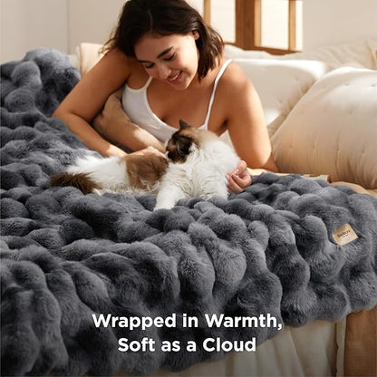 Bedsure GentleSoft Fluffy Fuzzy Tie-dye Grey Throw Blanket for Men, Soft Cozy Minky Fleece Faux Fur Blanket for Couch, Mens Room Decor Charcoal Gray Bed Cover, Thick Warm Plush Gifts for Dad, Him