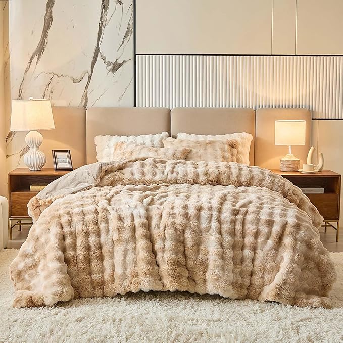 Queen Faux Rabbit Fur Comforter Set - 3 Pieces Fluffy Bedding Set Ultra Soft Warm Shaggy Winter Flannel Bed Set, Luxury Skin Friendly Sherpa Comforter Set & Pillow for Thanksgiving Tie Dye Coffee