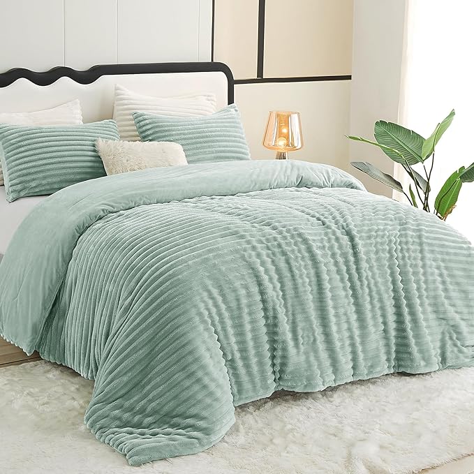 CozyLux Fluffy Queen Comforter Set - Super Soft Faux Fur Sage Green Comforter Queen Size, Winter Warm Fleece Bedding Set, 3 Pieces Plush Fuzzy Bed Set (1 Shaggy Comforter, 2 Pillowcases)