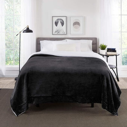 Genteele Sherpa Throw Blanket Super Soft Reversible Ultra Luxurious Plush Blanket, 90 x 90 inches, Black/Black