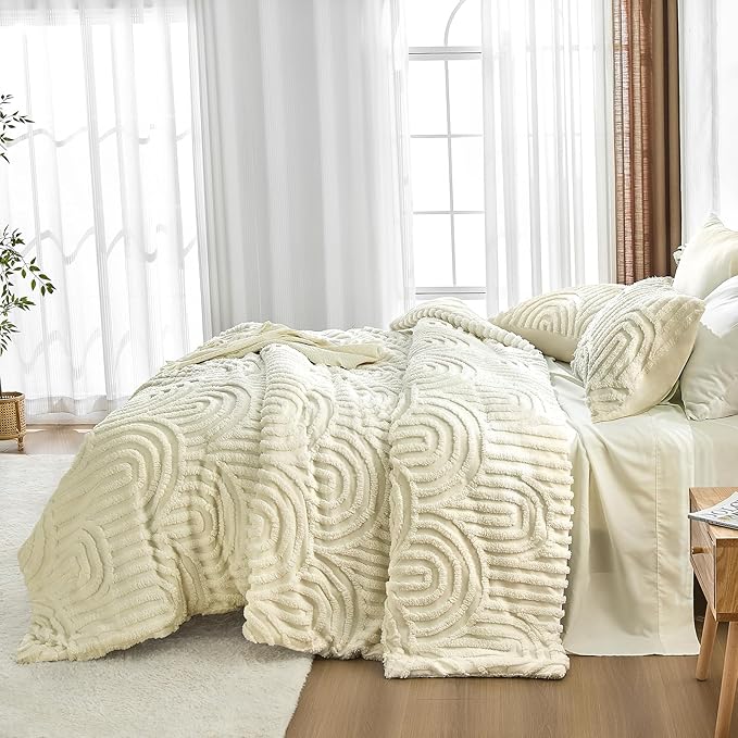Nesker Boho Tufted Twin Comforter Set, 5 Pcs Beige Bedding Sets, Soft Cozy Chic Bed in a Bag, Arch Pattern Shabby Bed Set All Season with Comforter, Fitted Sheet, Flat Sheet & Pillowcases