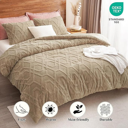 PHF Warm Sherpa Fleece Twin Comforter Set, 3D Tufted Fluffy Khaki Bedding for Winter, Soft 2 Pieces Shaggy Bed Set, 1 Comforter (68"x90") and 1 Pillowcase (20"x26")