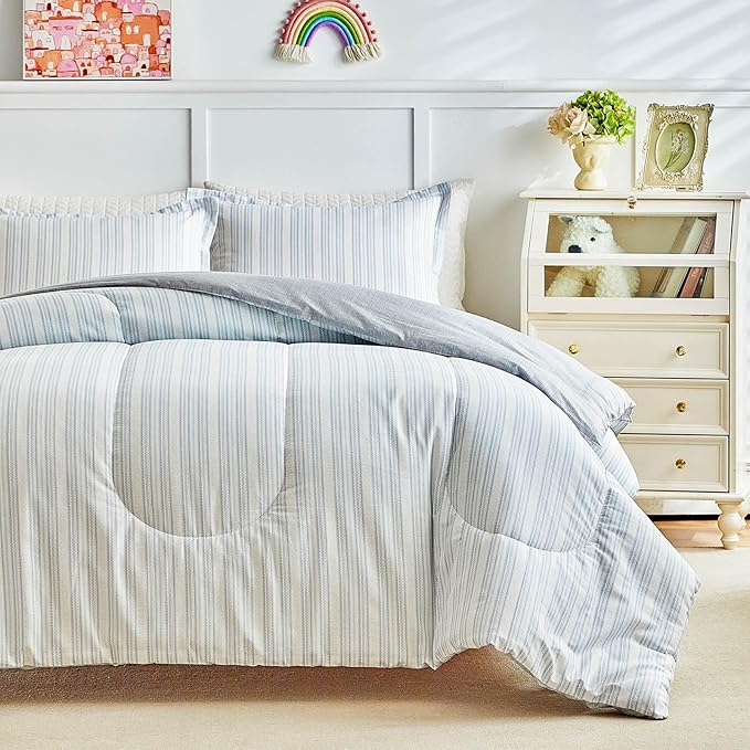 Joyreap 3pcs Cotton Comforter Set Queen, Light Blue Stripes Stylish Design, Soft Cozy Lightweight Bedding Comforter Set for All Seasons- 88x88 inches