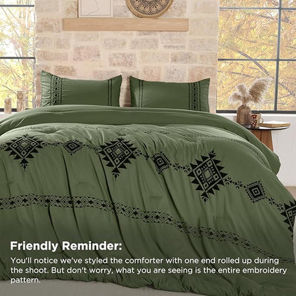 Embroidered Boho Comforter Set Full Size, 3-Piece Western Shabby Chic Bedding Set - Fluffy Ultra Soft Microfiber with Intricate Design, Includes 1 Green Comforter(82"x86") & 2 Pillowcases