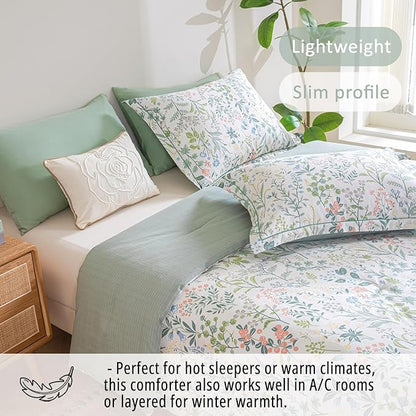 Floral Cotton Comforter Queen Size - Botanical Wildflower Pattern with Soft Pestel Accents on White, Textured Dusty Green Back, 3PC Lightweight Bedding Set with Down Alternative Fill(90"×90")