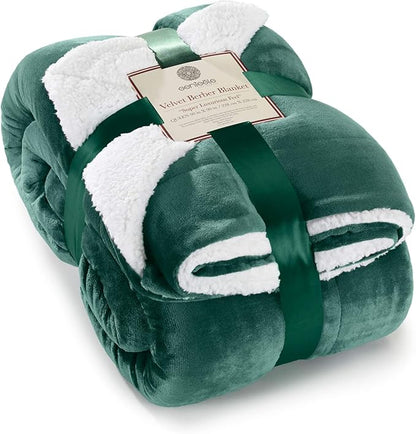 Genteele Sherpa Throw Blanket Super Soft Reversible Ultra Luxurious Plush Blanket, 90 x 90 inches, Hunter Green/White