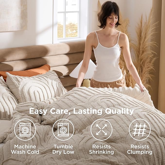 Bedsure Boho Tufted Beige Twin/Twin XL Comforter, GentleSoft™ 2 Pieces Boho Farmhouse Decor Bedding, Arch Shabby Chic Bedding for All Seasons, 1 Bed Comforter, 1 Pillow Shams, 68x88 Inches