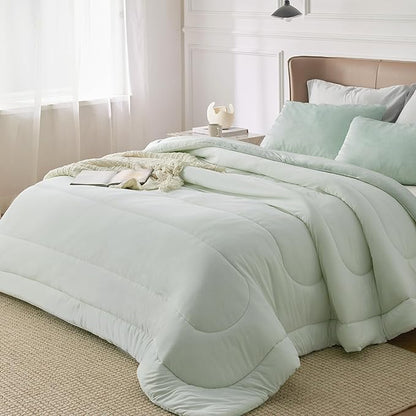 Bedsure King Comforter Set - Cooling and Warm Bed Set, Sage Green Reversible Bedding for All Season, 3 Pieces, 1 King Size Comforter (102"x90") and 2 Pillow Cases (20"x36")