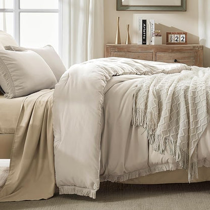 Andency Oatmeal Comforter Set Queen, 3 Pieces Boho Tassel Lightweight Bedding Comforter Sets, All Season Soft Fluffy Fringe Bed Set (90x90In Comforter & 2 Pillowcases)