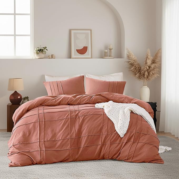 Queen Size Comforter Set Orange, 3 Pieces Bedding Set, Ultra Soft Prewashed Bed Set, Pinch Pleat All Seasons Lightweight Comforter and Shams