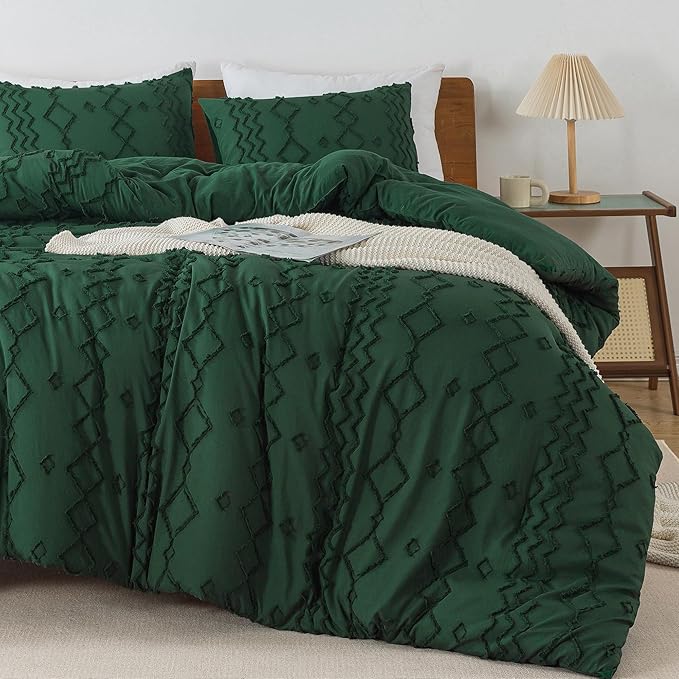 Andency Twin Size Comforter Emerald Green, 2 Pieces (1 Boho Comforter, 1 Pillowcase) Dark Green Tufted Geometric Shabby Chic Bedding, Soft Fluffy Jacquard Farmhouse Bed Set for All Season