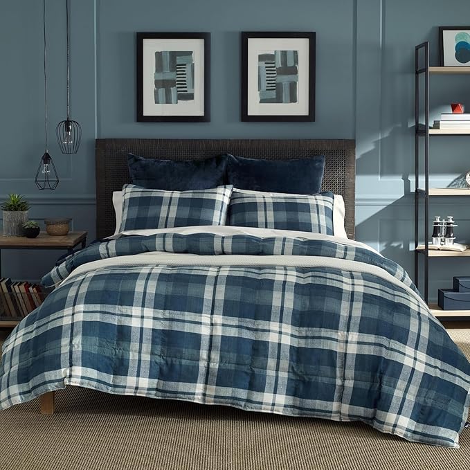 Nautica - Queen Comforter Set, Reversible Bedding with Matching Shams, Stylish Plaid Home Decor (Crossview Navy, Queen)
