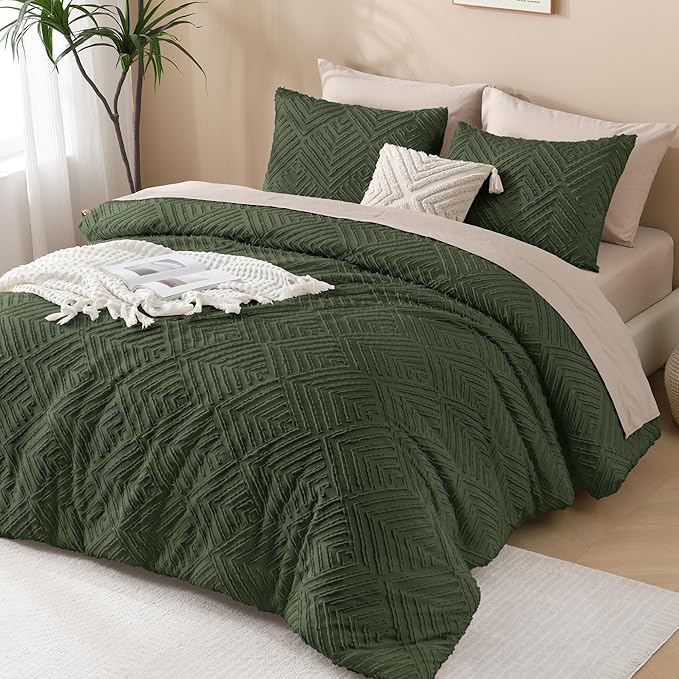 Andency Olive Green California King Comforter Set, 3 Pieces Boho Men Bedding Set & Collections, Farmhouse Tufted Fluffy Bedding Comforter Set for All Seasons (1 Comforter 104x96In, 2 Pillowcases)