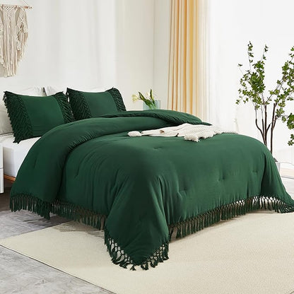 Andency Emerald Dark Green Comforter Set King, 3 Pieces Boho Tassel Lightweight Vintage Soft Bedding Comforter for King Bed, All Season Fluffy Fringe Bed Set (104x90In Comforter & 2 Pillowcases)