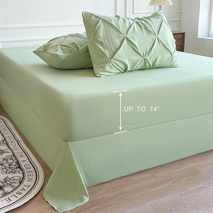 Maple&Stone California King Comforter Set, 7 Pieces Cal King Bed Set, Pinch Pleat Bed in a Bag Bedding Set with Comforter, Sheets, Pillowcases & Shams - Light Green